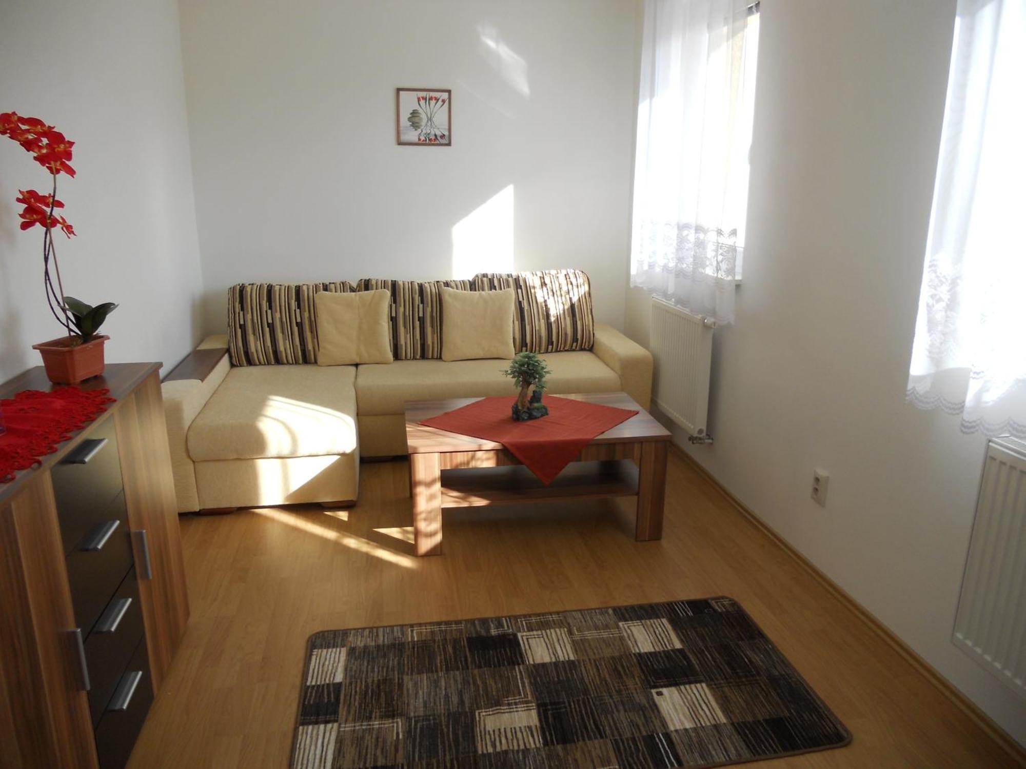 Motel Madona Banska Bystrica Exterior photo